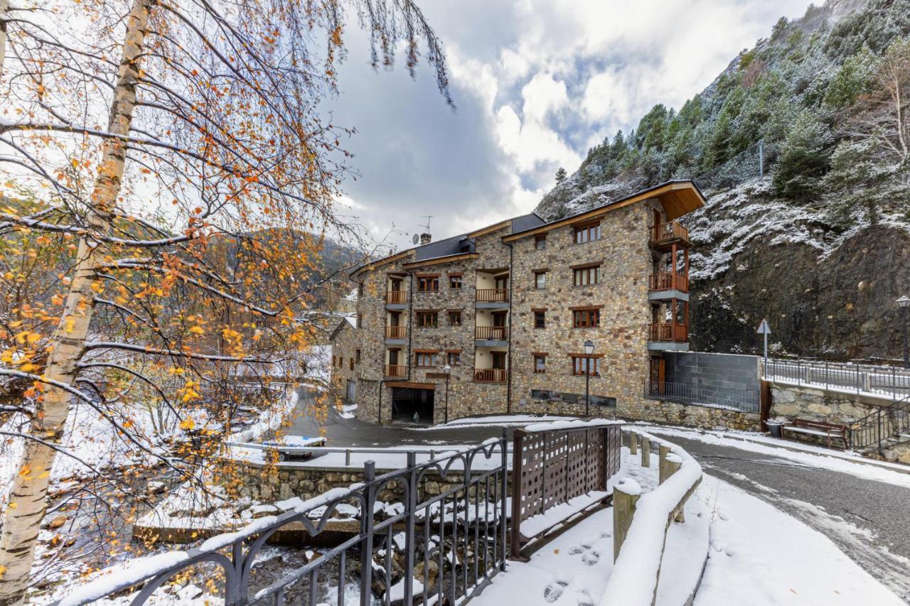 R Valle De Incles-Grandvalira Free Parking Canillo Buitenkant foto