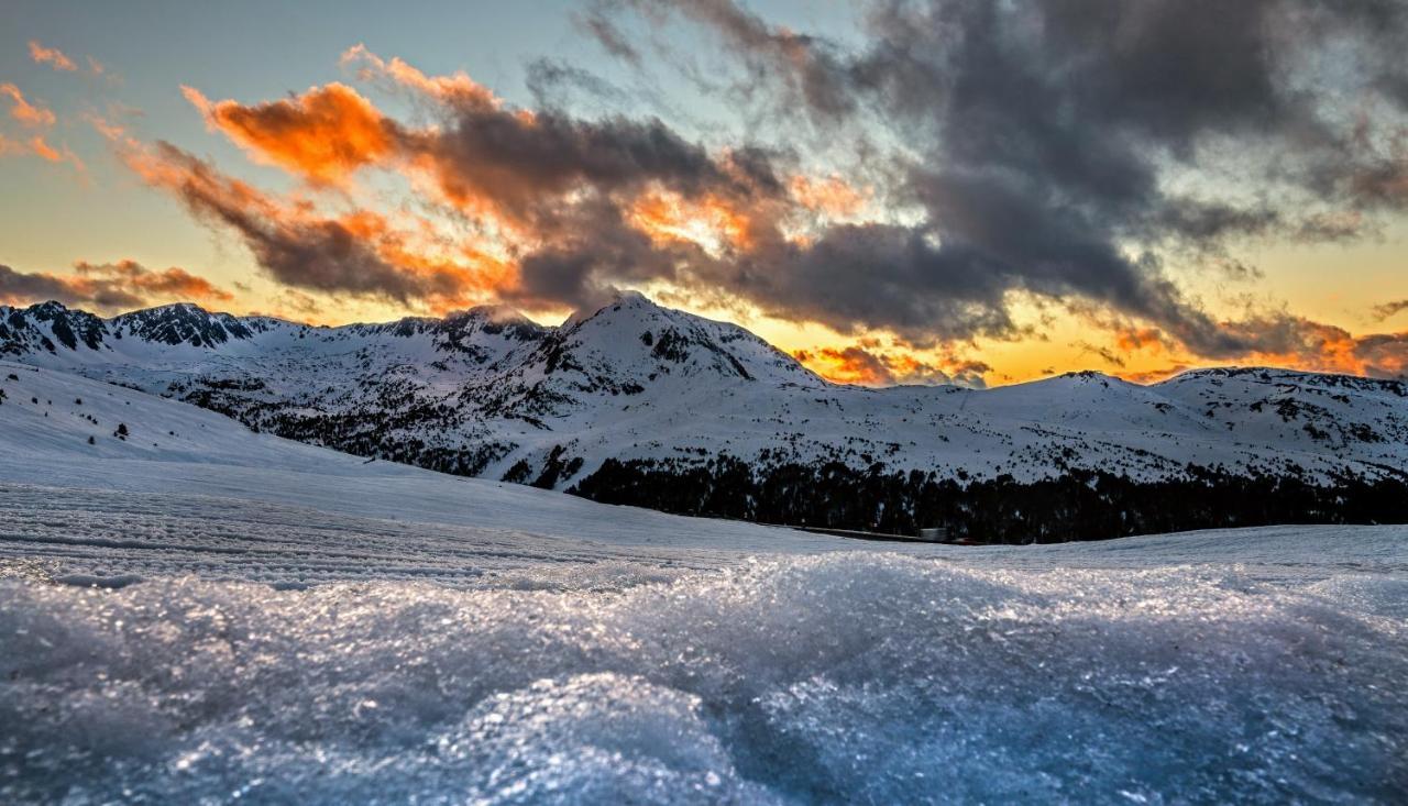 R Valle De Incles-Grandvalira Free Parking Canillo Buitenkant foto